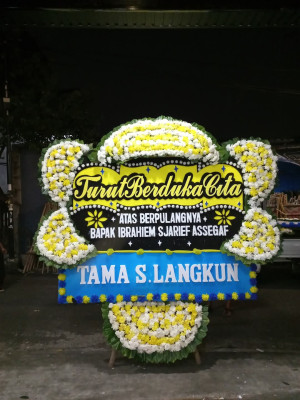 Papan Bunga Duka di Trumon Timur